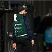 Profesor de fútbol apto para alumnos, entrenadores y futbolistas 