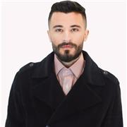 Maestro Multilingüe: Enseñando Español, Francés y Árabe a Extranjeros con Pasión y Experiencia