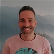 Profesor de yoga ,Quiromasaje, Reiki y Chi Kung. mi nombre es Jesús mi intención es proporcionarle a la persona un momento de tranquilidad , de armonía , relajación pecializado en orientar emocionalmente, mentalmente y espiritualmente. Te ayudo a enc
