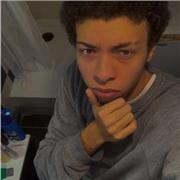 J’essaie d’enseigner avec pédagogie,dynamisme,bonne humeur et pragmatisme