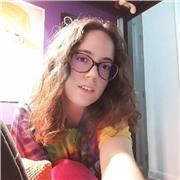 Étudiante en classe préparatoire littéraire qui propose des cours d'anglais à un niveau allant jusqu'au C1