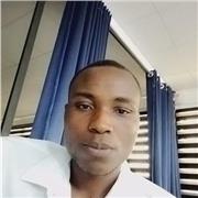 I am a private tutor for both beginners and intermediate.