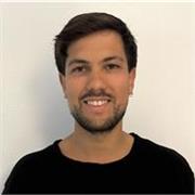 Soy profesor de educación física y entrenador deportivo 