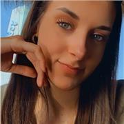 Profesora de apoyo escolar con disponibilidad presencial u online
