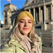 Experienced English tutor, 2+ years, loves teaching kids and teens worldwide. Fun, personalized lessons guaranteed. Join me for a language adventure!