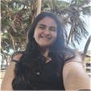 Sem experiência, aluna recém formada no ensino médio, mas com notas boas