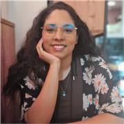 Profesora de escritura creativa y copywriting para principiantes online.