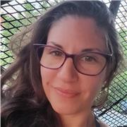 Ofrezco clases de Portugués, amplia experiencia en el área de la enseñanza en Brasil . Tradición, cultura, música, culinaria, entre estas expresiones la lengua con sus lunfardos se unifican e interactúan de manera lúdica. Todo esto a tu alcance