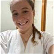 Me defino como una persona polivalente y dinámica, enfocada en generar confianza y resultados prácticos. 
A todas las edades. 