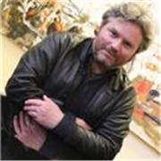 Professional concert pianist. Piano lessons - 32 pounds an hour