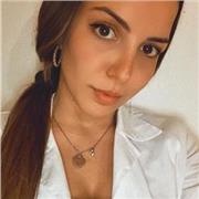 Laureata in Chimica e Tecnologia Farmaceutiche impartisco lezioni di chimica