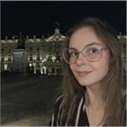 Bonjour, je suis Lilou et je peux enseigner des cours de SVT du collège jusqu'au lycée