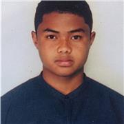 Etudiant en Economie de Madagascar , propose des cours en Maths , Physique , Educ-brico et coding