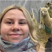 Deutsch- und Englischlehrerin für alle Alters- und Klassenstufen gibt individuelle Nachhilfe