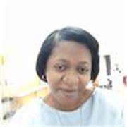 Bióloga e mestre em ciências do mar. Mais de 20 anos de experiência 