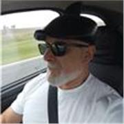 Profesor de Educación Secundaria en Historia, Magíster en Ciencias Sociales y Humanidades