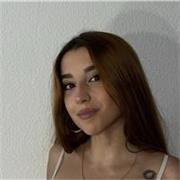 Profesora de refuerzo educativo desde primaria hasta secundaria con conocimiento en NEAE puesto que soy graduada en Pedagogía