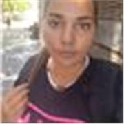 Graduada en la ESO y bachillerato de Humanidades 