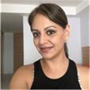 Clase de yoga para adultos