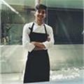 Chef profesional ofrece clases particulares de cocina y gastronomia.tanto a profesionales como aficionados a la gastronomía.desde el nivel más básico al nivel mas avanzado.técnicas de cocinarecetastécnicas de corteelaboración de menús para evento