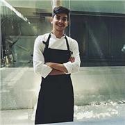 Chef profesional ofrece clases particulares de cocina y gastronomia.Tanto a profesionales como aficionados a la gastronomía.Desde el nivel más básico al nivel mas avanzado.Técnicas de cocinaRecetasTécnicas de corteElaboración de menús para evento
