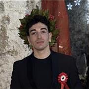 sono un neolaureato in ingegneria biomedica e offro lezioni di matematica e nel caso fisica