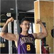 Professeur d'Éducation Physique et Coach de Performance ma mission est de débloquer le potentiel humain 