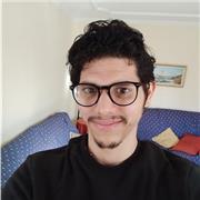 Profesor de piano a domicilio para los niveles elemental y medio de música, así como para niños en etapa de iniciación musical