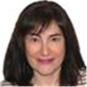 Profesora licenciada en Filología Inglesa con más de 7 años de experiencia. Experiencia con adultos en E.O.I. y en Institutos.