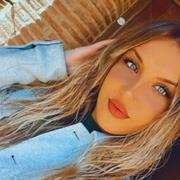 Joven dispuesta a trabajar a tiempo completo. Organizada y eficiente, comprometida a prestar el mejor apoyo, proactiva y con capacidad para trabajar en equipo.
Soy simpática, agradable, atenta.
Actualmente me estoy preparando para el examen del carnet d