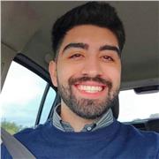 Profesor de geografía dicta clases y acompañamiento en forma virtual