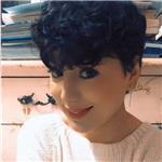 Laureata e tutor offre ripetizioni in materie umanistiche (italiano, storia, geografia, storia dell’arte, filosofia) per tutti i gradi di insegnamento
