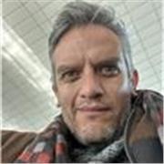 Persona extrovertida y amante de aprender y enseñar nuevas cosas !! 