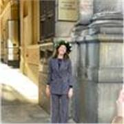 Ragazza per aiuto compiti in inglese o altre lingue