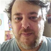 Professor de música com ênfase em composição, arranjo e percepção musical