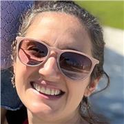 Profesora de educación primaria. Español nativo. Enseño y acompaño a potenciar capacidades. Especializada en dificultades de aprendizaje