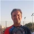 Enrenador italiano para clases de tenis individulaws y do los niveles principiantes hasta alta competición... coaching y entreno fisivo