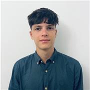 Soy un estudiante universitario que tiene pasión por la enseñanza a niños de todos los niveles de la enseñanza obligatoria.