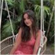 Alumna en la universidad con el título de ESO y Bachillerato, dispuesta a dar clases a niños con dificultades para el aprendizaje