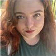 Nativa española, con experiencia en clases particulares. Prácticas de conversación, resolver dudas, apoyo en escritura y lectura.