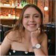 Profesora de cerámica utilitaria y artística, personalizada o en grupo, en taller