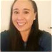 Sono Roberta, educatrice con oltre 10 anni di esperienza. Seguo una pedagogia attiva(Reggio)che stimola autonomia e fiducia.