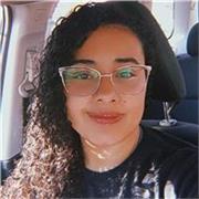 Professora particular de matemática com experiência em aulas online e presencial