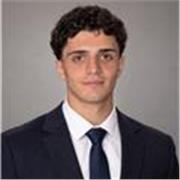 Ciao! Sono Edoardo, studente al terzo anno di Economia e Management alla LUISS