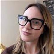 Docente laureata in Scienze della formazione primaria impartisce ripetizioni.