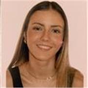 Soy una persona entusiasta y paciente. Mis clases están más orientadas a estudiantes de edades comprendidas hasta bachillerato