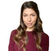 Laureata in Economia e Marketing Internazinale (triennale) ed International Management (magistrale), specializzata in Trade Marketing