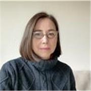 Rédactrice web titulaire d'une licence de lettres modernes propose des cours de français, grammaire et syntaxe.