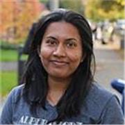 English Tutor, Die Kinder von alle alte Gruppe unterichtet.