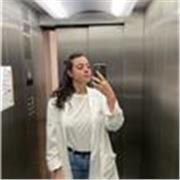 Laureata in Biologia impartisce lezioni private in biologia e doposcuola per scuole medie ed elementari
